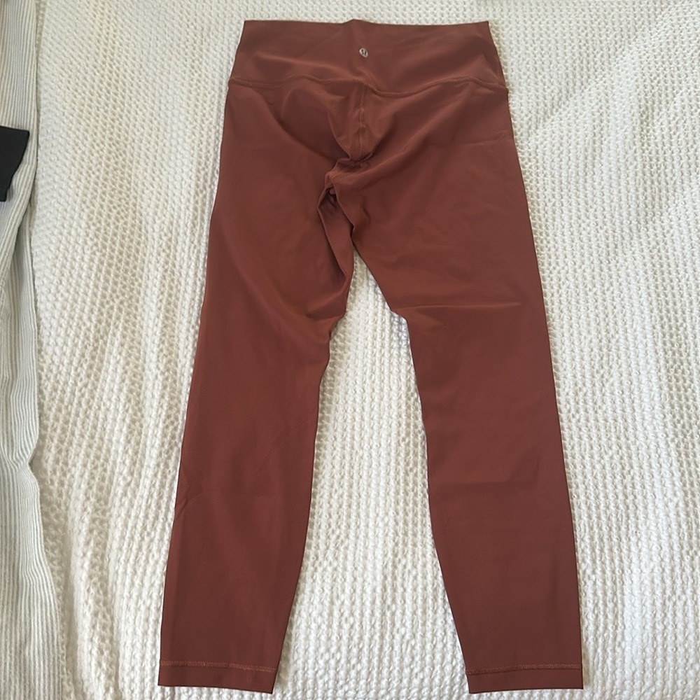 Lululemon Wunder Under 25” Leggings